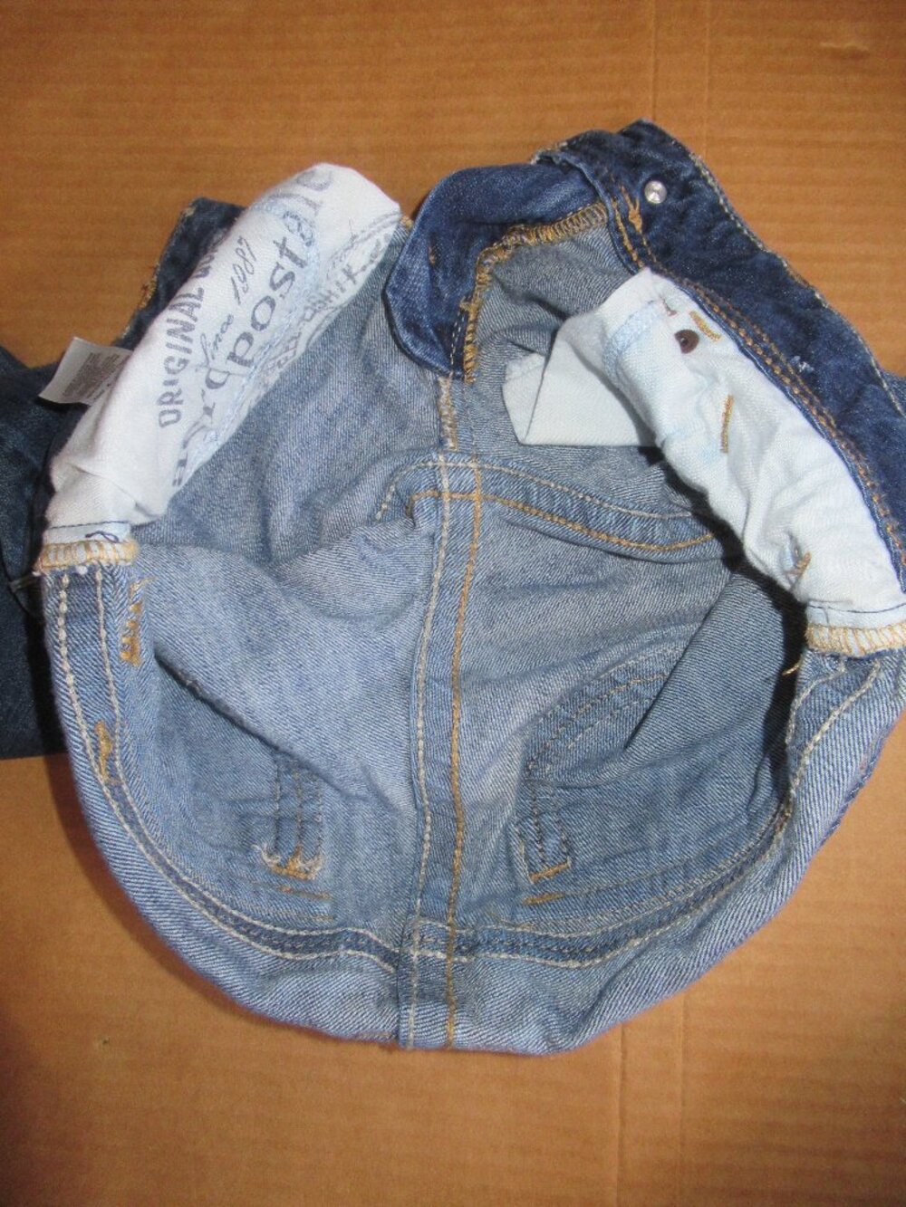Aeropostale Medium Wash Low Rise Flare Jeans | Size 5/6 Regular - Picture 8 of 11